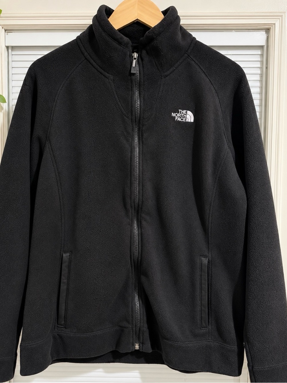 The North Face Black Full-Zip Fleece Jacket